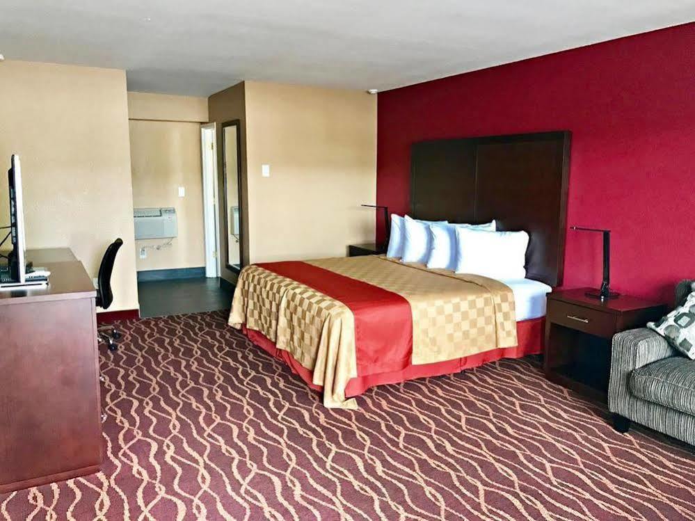 Rosewood Inn & Suites Roseburg Exterior photo